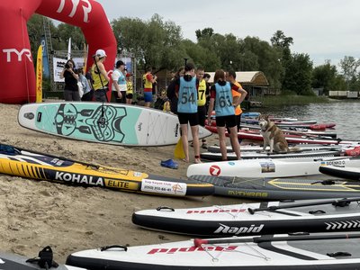 Сумчани здобули два "золота" на турнірі з SUP-борду в Києві Сумчани здобули два "золота" на турнірі з SUP-борду в Києві