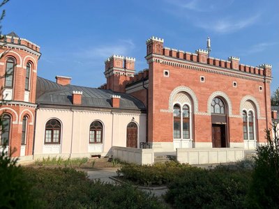 Затримали чоловіка, який підпалив синагогу у Чернівцях – у поліцій відкрили провадження Затримали чоловіка, який підпалив синагогу у Чернівцях – у поліцій відкрили провадження