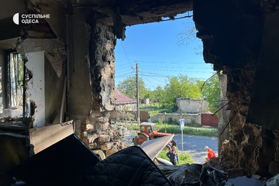 "Боялись, що в підвалі ми задихнемось": мешканка Ізмаїла про нічну атаку РФ на південь Одещини 16 травня "Боялись, що в підвалі ми задихнемось": мешканка Ізмаїла про нічну атаку РФ на південь Одещини 16 травня