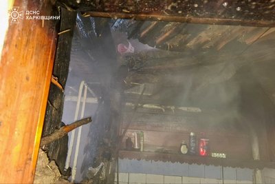 Під час пожежі у Змієві на Харківщині загинув чоловік 1 січня 2026 року Під час пожежі у Змієві на Харківщині загинув чоловік 1 січня 2026 року