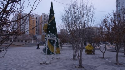 "Бажання одне — щоб був мир і всі повернулися живими". Про що мріють жителі Дніпра у 2026 році