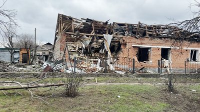 "До 40 КАБів на день може прилітати". Військові розповіли що відбувається у Краснопіллі на Сумщині "До 40 КАБів на день може прилітати". Військові розповіли що відбувається у Краснопіллі на Сумщині