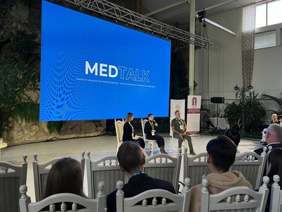 Медики, Тернопіль, медичний форум "MedTalk" Медики, Тернопіль, медичний форум "MedTalk"