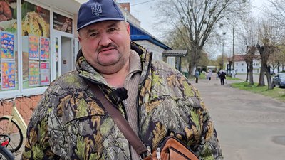 "Це була найбільша атака на Корюківку": очевидці розповіли, як 18 російських безпілотників атакували місто "Це була найбільша атака на Корюківку": очевидці розповіли, як 18 російських безпілотників атакували місто