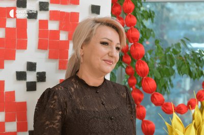 Одеська гімназія №125 відновила роботу після атаки РФ: як заклад зустрів новий навчальний рік Одеська гімназія №125 відновила роботу після атаки РФ: як заклад зустрів новий навчальний рік