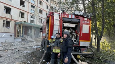 Три хвилі ударів КАБами по Харкову 24 вересня Три хвилі ударів КАБами по Харкову 24 вересня