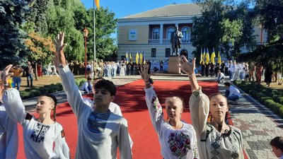 У Кропивницькому відзначають 35-ту річницю Незалежності України У Кропивницькому відзначають 35-ту річницю Незалежності України