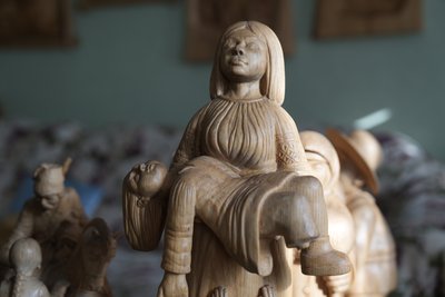 “Коли береш різець – забуваєш про все”: як сумський майстер зберігає народну творчість “Коли береш різець – забуваєш про все”: як сумський майстер зберігає народну творчість