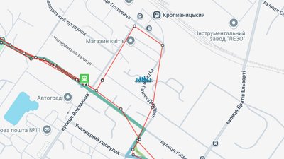 У Кропивнцькому перекинулась вантажіка. Рух однією з вулиць частково обмежили У Кропивнцькому перекинулась вантажіка. Рух однією з вулиць частково обмежили