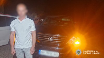 10 тисяч доларів з людини: на Одещині викрили схему переправлення військовозобов'язаних до Молдови 10 тисяч доларів з людини: на Одещині викрили схему переправлення військовозобов'язаних до Молдови