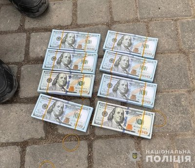 За 130 тисяч доларів обіцяв вирішити питання у суді: в Одесі затримали чоловіка за незаконне збагачення За 130 тисяч доларів обіцяв вирішити питання у суді: в Одесі затримали чоловіка за незаконне збагачення