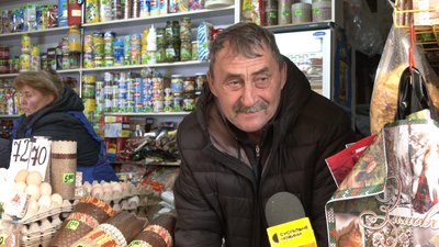 Ціни на яйця, м’ясо та паски: скільки коштує великодній кошик у Житомирі Ціни на яйця, м’ясо та паски: скільки коштує великодній кошик у Житомирі
