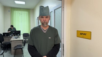 Лікар-хірург Юрій Домалега Лікар-хірург Юрій Домалега