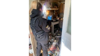 На Чернігівщині в будинку вибухнула граната: травмувалися троє людей На Чернігівщині в будинку вибухнула граната: травмувалися троє людей