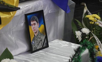 Похорон військового, Денис Струнніков, Тернопіль, жовтень 2025 Похорон військового, Денис Струнніков, Тернопіль, жовтень 2025
