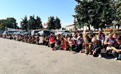 Останній бій прийняв 24 серпня: на Одещині попрощались з загиблим на війні Сергієм Мазуром Останній бій прийняв 24 серпня: на Одещині попрощались з загиблим на війні Сергієм Мазуром