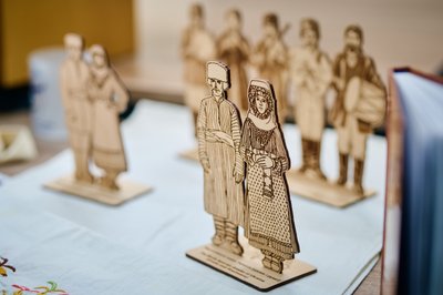 Книга про те, як навчитися вчитися, битва за Іловайськ у фото, картини у пам'ять про художника Романова: добірка Книга про те, як навчитися вчитися, битва за Іловайськ у фото, картини у пам'ять про художника Романова: добірка