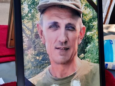 Загинули у боях на Донеччині. У Кропивницькому попрощалися з трьома бійцями