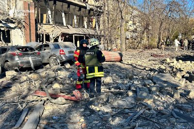 РФ ударила балістикою по Одесі: є поранені РФ ударила балістикою по Одесі: є поранені