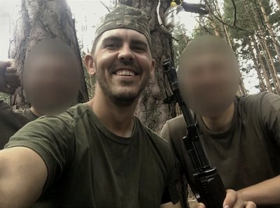 З журналістів — у військові: інтерв'ю з бійцем з Волині Олександром Зелінським З журналістів — у військові: інтерв'ю з бійцем з Волині Олександром Зелінським