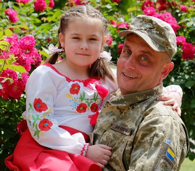 "Ми знали, за ким стоїмо — за дітьми, за сім’ями". Історія закарпатського прикордонника Олександр "Ми знали, за ким стоїмо — за дітьми, за сім’ями". Історія закарпатського прикордонника Олександр