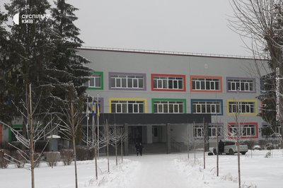 Чотири роки очікування: учні Бузової повернулися до відновленого ліцею Чотири роки очікування: учні Бузової повернулися до відновленого ліцею