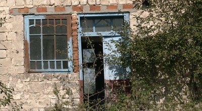 Закинута хата в Березівці