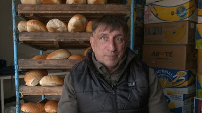 Пекарня хліб бізнес власник пекарні Олег Ткаченко Слов’янськ Донецька область 19 листопада 2024 рік Пекарня хліб бізнес власник пекарні Олег Ткаченко Слов’янськ Донецька область 19 листопада 2024 рік