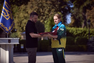 Президент України нагородив призерів Паралімпіади-2024 з Дніпропетровщини та їхніх тренерів Президент України нагородив призерів Паралімпіади-2024 з Дніпропетровщини та їхніх тренерів