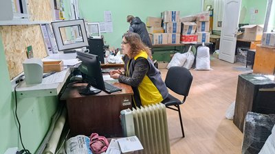 відділення "Укрпошти" робота останнього на лівому березі Костянтинівка Донецька область 5 березня 2025 рік відділення "Укрпошти" робота останнього на лівому березі Костянтинівка Донецька область 5 березня 2025 рік
