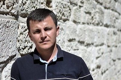 "Ana-baba oğlunıñ qaytacağını bekleyler": sekiz sene evel işğal etilgen Qırımda Ervin İbrahimov ğayıp oldı "Ana-baba oğlunıñ qaytacağını bekleyler": sekiz sene evel işğal etilgen Qırımda Ervin İbrahimov ğayıp oldı
