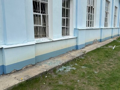 Пошкоджений храм та будинки: наслідки авіаудару по Шостці на Сумщині Пошкоджений храм та будинки: наслідки авіаудару по Шостці на Сумщині