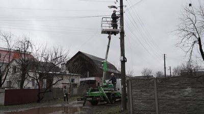 "На один об'єкт – десятки дронів": яка ситуація в енергомережі Чернігівщини