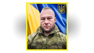 З п'ятьма захисниками України попрощалися на Чернігівщині З п'ятьма захисниками України попрощалися на Чернігівщині
