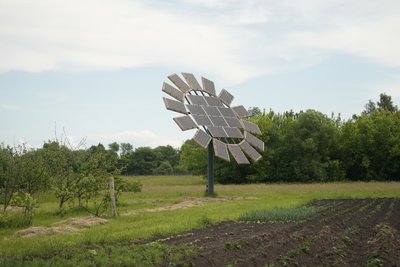 Власна сонячна електростанція на прикордонні: історія Анатолія Басанця з Сумщини Власна сонячна електростанція на прикордонні: історія Анатолія Басанця з Сумщини