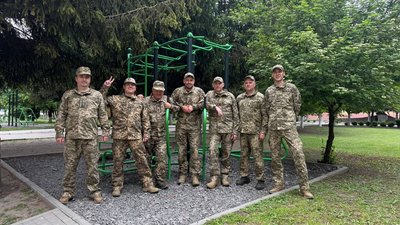«Тут не важливо, ким ти був до служби»: фіналіст «Холостячки» Дмитро Шевченко про мобілізацію до ДПСУ «Тут не важливо, ким ти був до служби»: фіналіст «Холостячки» Дмитро Шевченко про мобілізацію до ДПСУ