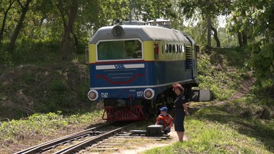 76 сезон: дитяча залізниця запрацювала у Рівному 76 сезон: дитяча залізниця запрацювала у Рівному