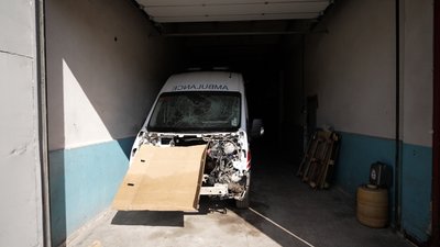 "Подобається, коли ти бачиш результат": один день з роботи бригади швидкої допомоги у Чернігові "Подобається, коли ти бачиш результат": один день з роботи бригади швидкої допомоги у Чернігові