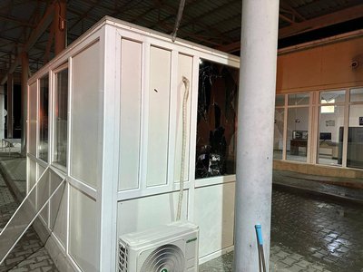 Через нічну атаку РФ пошкоджено пункт пропуску "Орлівка" на кордоні з Румунією Через нічну атаку РФ пошкоджено пункт пропуску "Орлівка" на кордоні з Румунією