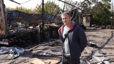 «Це робота всього мого життя»: кропивничанин через обстріли РФ втратив бізнес: чи є шлях відшкодувати збитки «Це робота всього мого життя»: кропивничанин через обстріли РФ втратив бізнес: чи є шлях відшкодувати збитки