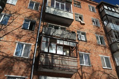 “Я підскочила, перелякалася, почала кричати”: армія РФ ударила дронами в спальний район Сум “Я підскочила, перелякалася, почала кричати”: армія РФ ударила дронами в спальний район Сум
