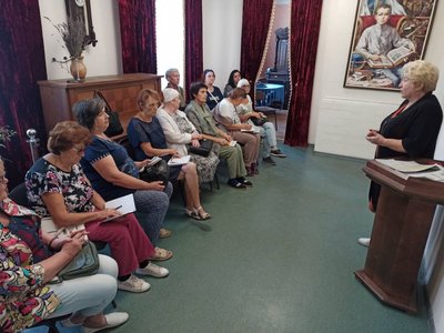 Заняття на історичному факультеті Заняття на історичному факультеті