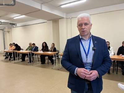 Має набрати понад 50 відсотків голосів: у ЧНУ з другої спроби обирають ректора Має набрати понад 50 відсотків голосів: у ЧНУ з другої спроби обирають ректора