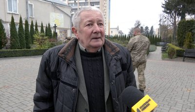 "Виріс з мамою тільки": у Луцьку попрощалися із загиблим на Харківщині 23-річним бійцем Степаном Осипчуком "Виріс з мамою тільки": у Луцьку попрощалися із загиблим на Харківщині 23-річним бійцем Степаном Осипчуком