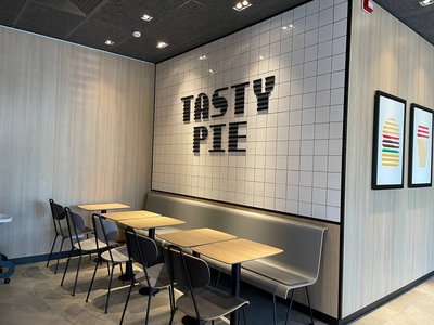 У Чернівцях відкрили McDonald's У Чернівцях відкрили McDonald's