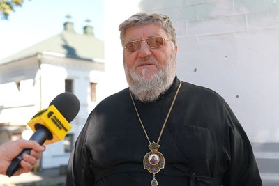 Безпілотник РФ влучив у Свято-Воскресенський кафедральний собор: що розповідають очевидці Безпілотник РФ влучив у Свято-Воскресенський кафедральний собор: що розповідають очевидці