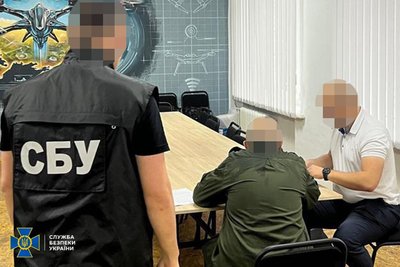 Статус непридатних до служби. На Львівщині посадовцям ВЛК повідомили про підозру Статус непридатних до служби. На Львівщині посадовцям ВЛК повідомили про підозру