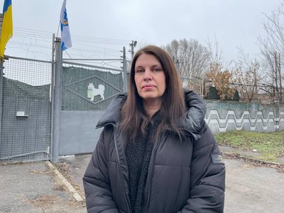 "Нападають і за дітьми ганяються". У Дніпрі бездомні собаки нападають на мешканців одного з житломасивів "Нападають і за дітьми ганяються". У Дніпрі бездомні собаки нападають на мешканців одного з житломасивів