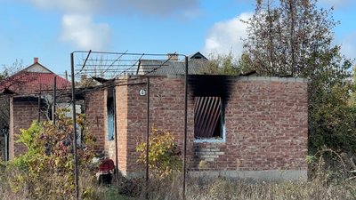 Згорівший будинок Дружківка Донецька область 22 жовтня 2025 рік Згорівший будинок Дружківка Донецька область 22 жовтня 2025 рік