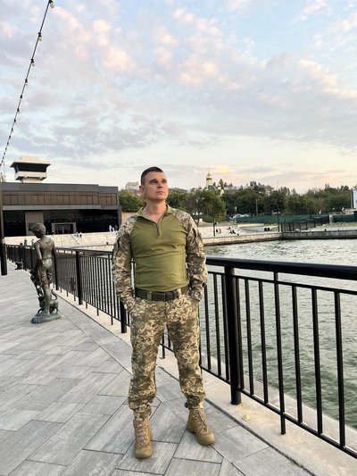 Андрій Тарасов Андрій Тарасов